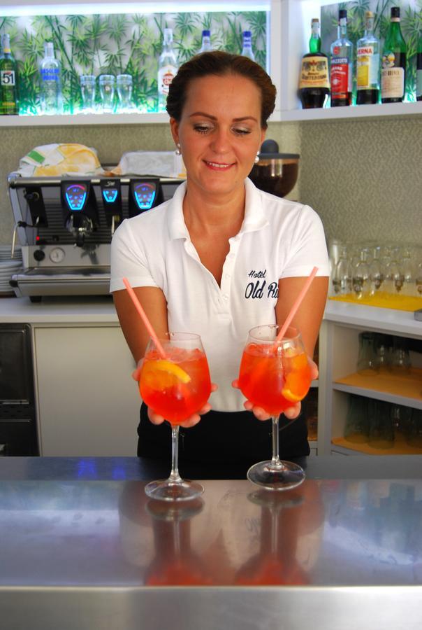 Hotel Old River Lignano Sabbiadoro Eksteriør bilde
